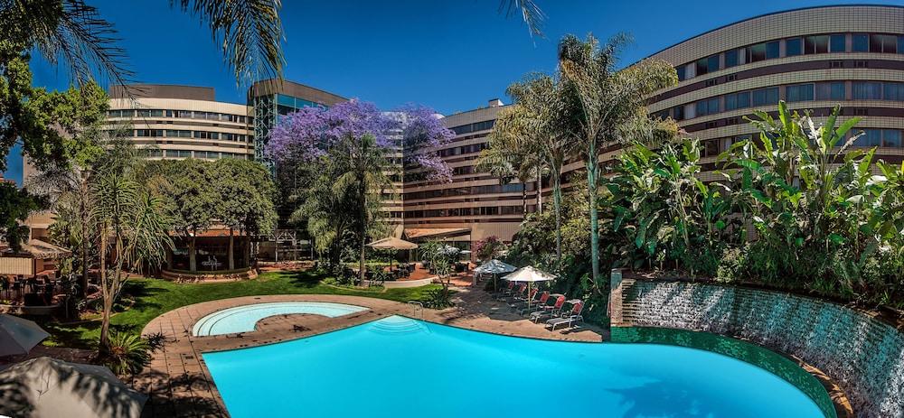 Southern Sun Pretoria Exterior photo