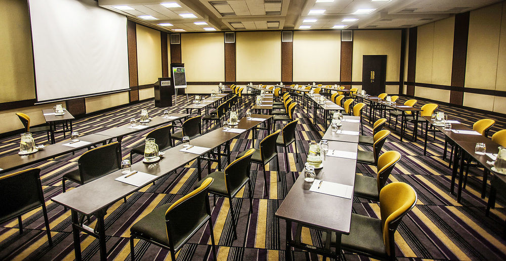 Southern Sun Pretoria Exterior photo