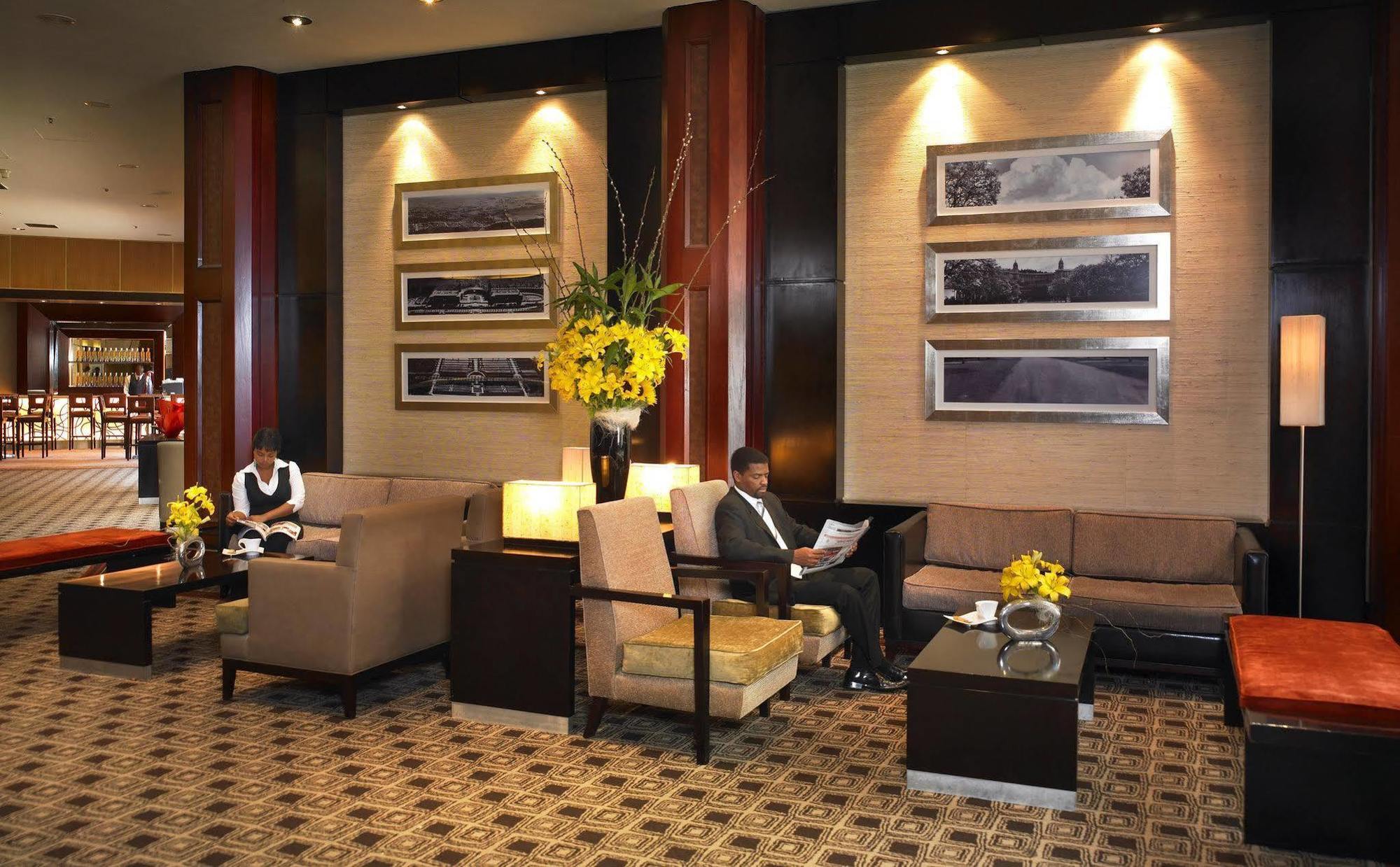Southern Sun Pretoria Exterior photo